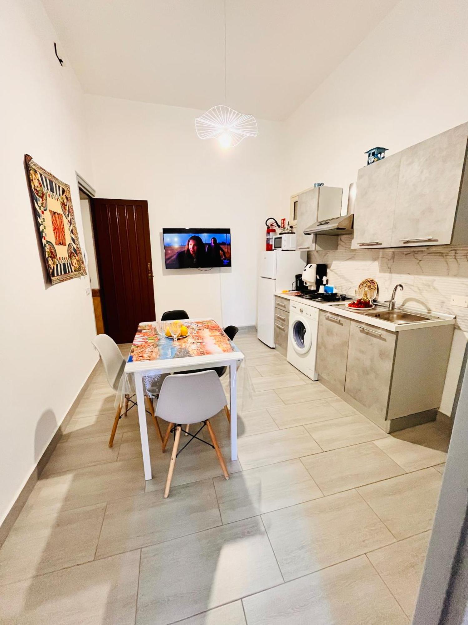 Casa Vacanza Cuto Bagheria Bagian luar foto